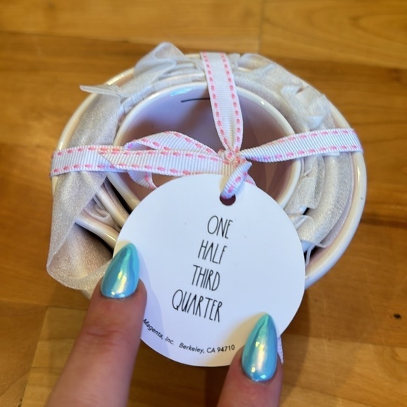 NEW Rae dunn Measuring Cups nesting set of 4 NWT farmhouse kitchen tools - Picture 4 of 5